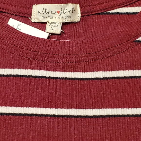 Ultra Flirt short sleeved top - Picture 12 of 13